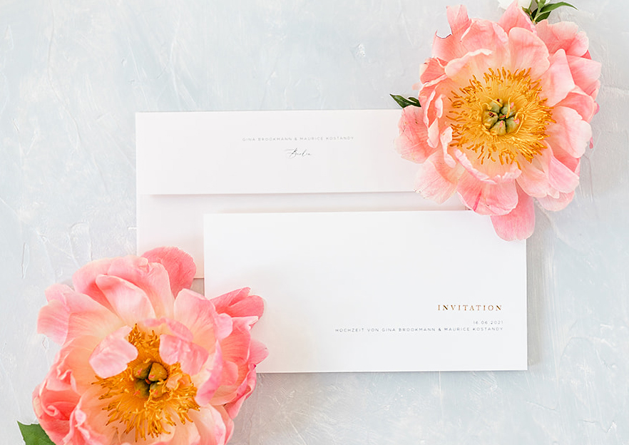 Einladungskarte Hochzeit in pastell mit goldener Prägung, invitation